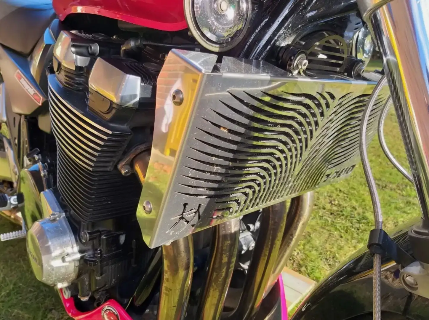 Suzuki GSX 1400 Rood - 1