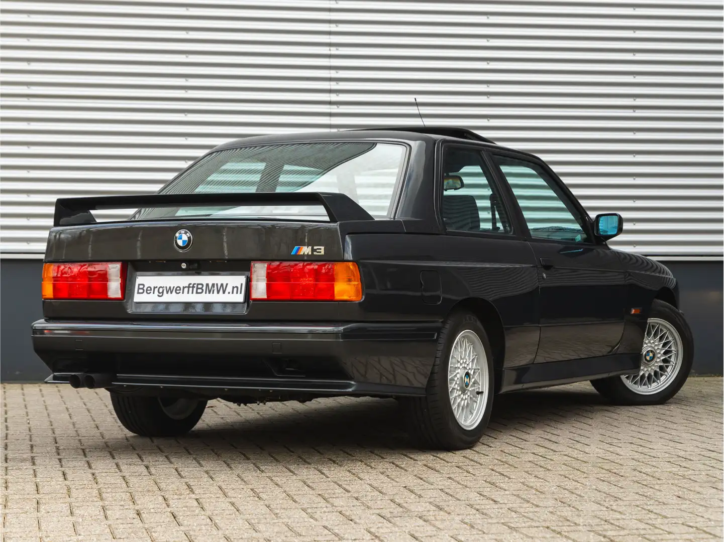 BMW M3 3-serie E30 - Collector Car - 65.931km! - 1-Owner Czarny - 2