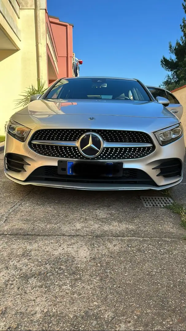 Mercedes-Benz A 200 d Premium auto - 1