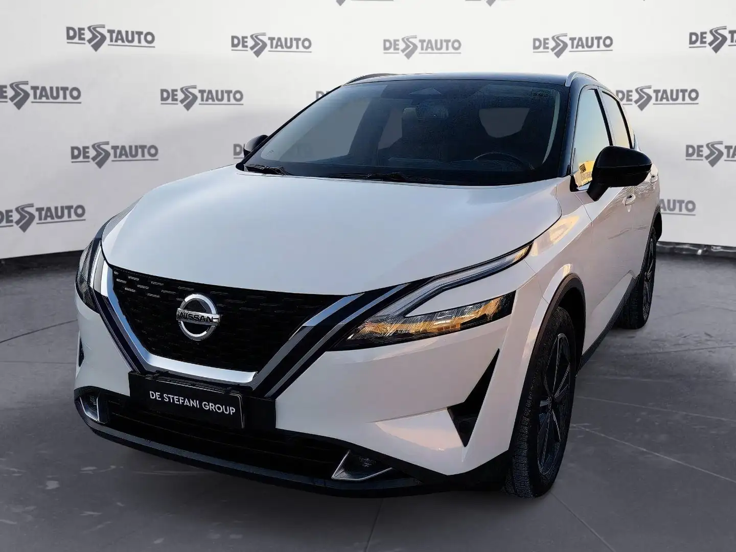 Nissan Qashqai Qashqai 1.3 mhev N-Style 2wd 140cv Bianco - 1