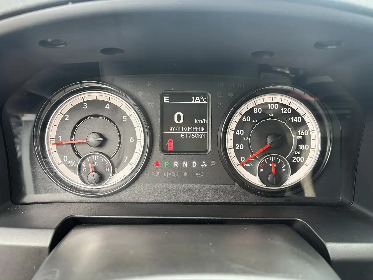 RAM 1500 снимка RAM 1500