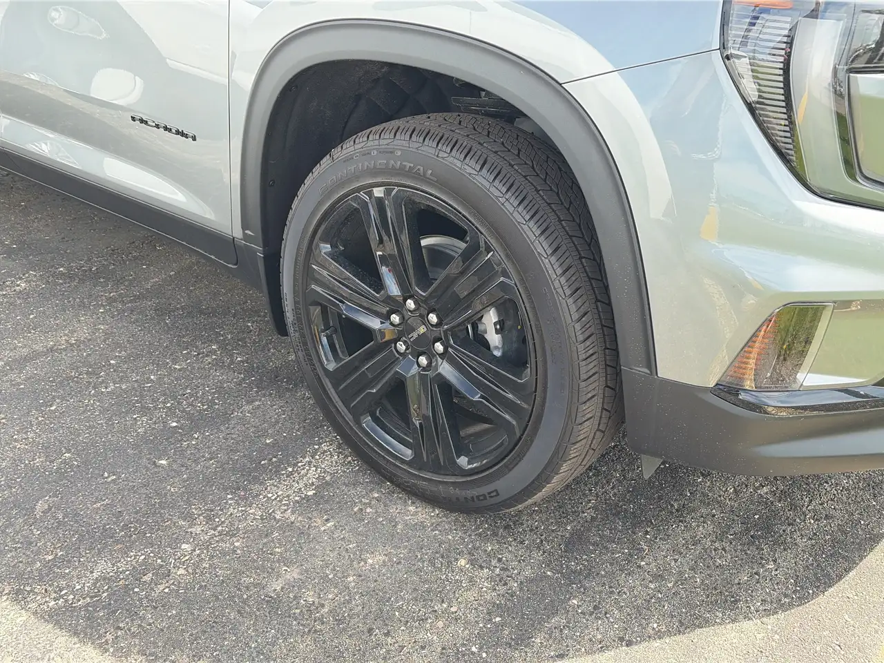 GMC Acadia снимка GMC Acadia