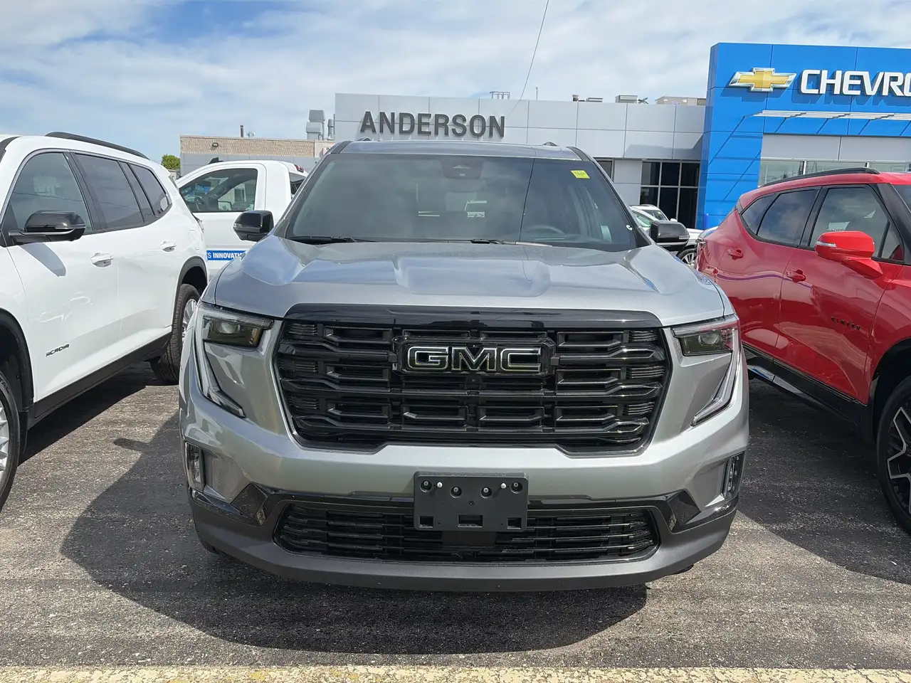 GMC Acadia снимка GMC Acadia