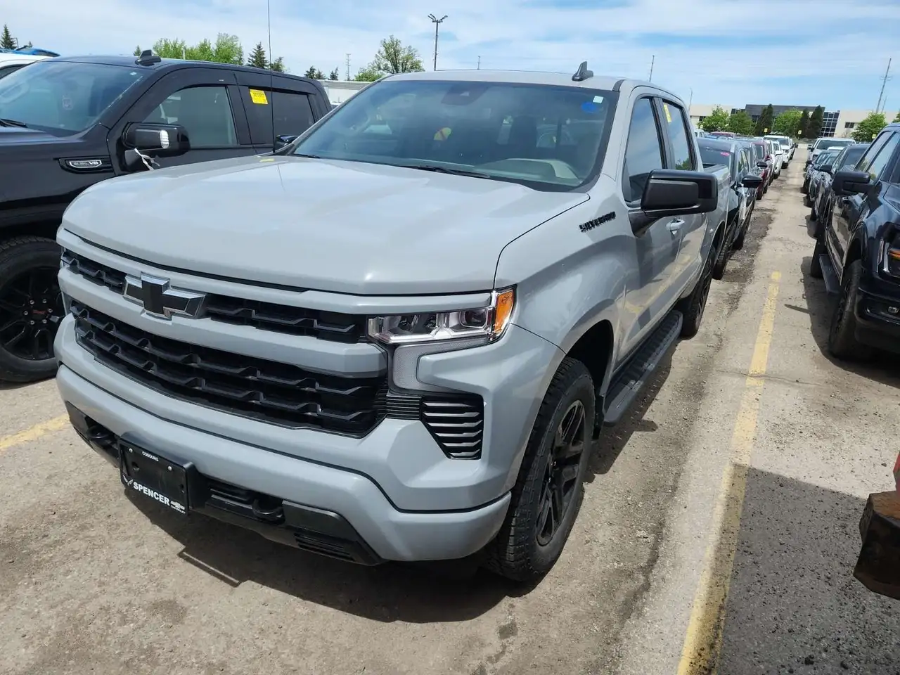 Chevrolet Silverado 1500 снимка Chevrolet Silverado 1500