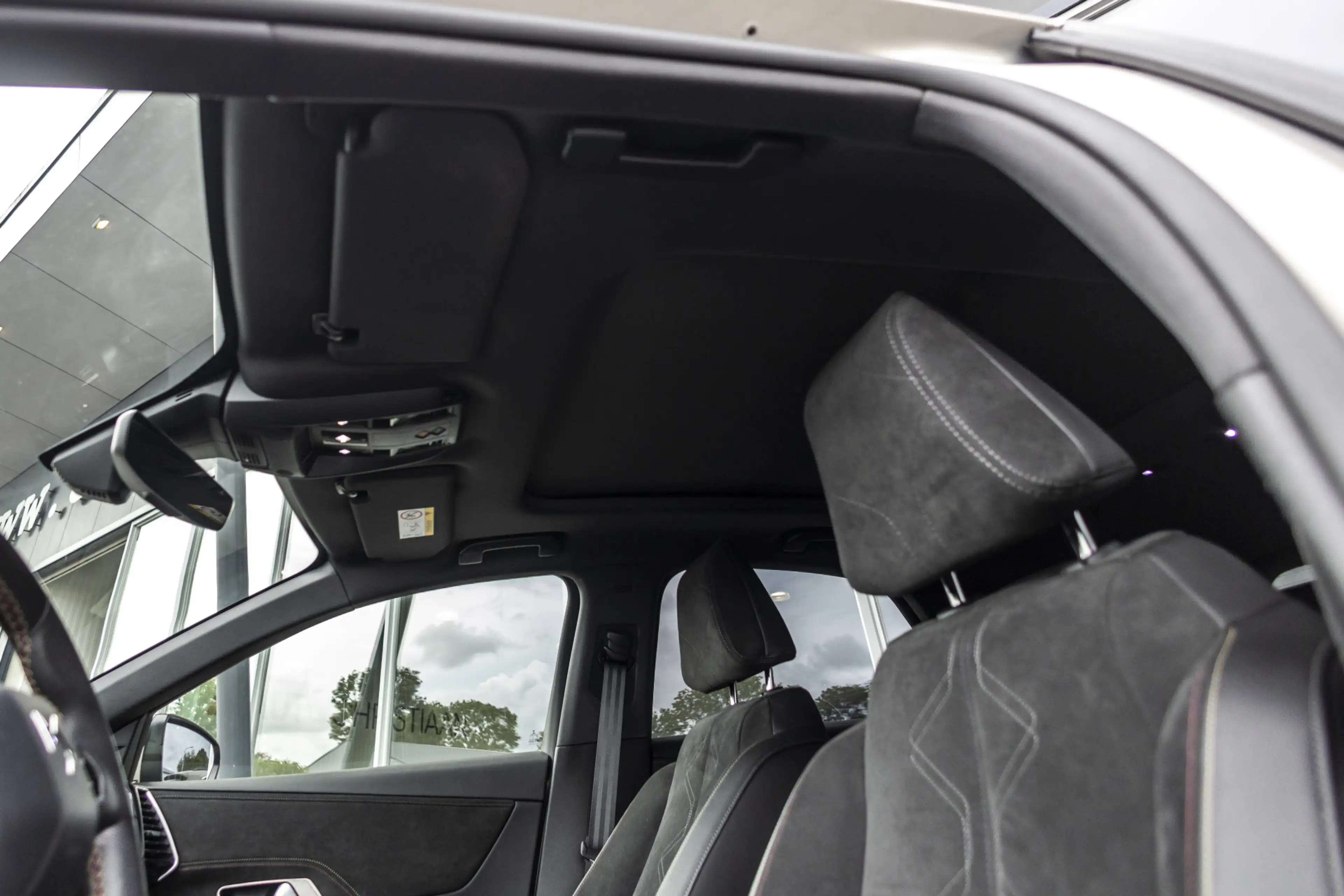 DS Automobiles DS 7 Crossback E-Tense Performance Line | Pano | Navi | Virt. Coc — photo 14