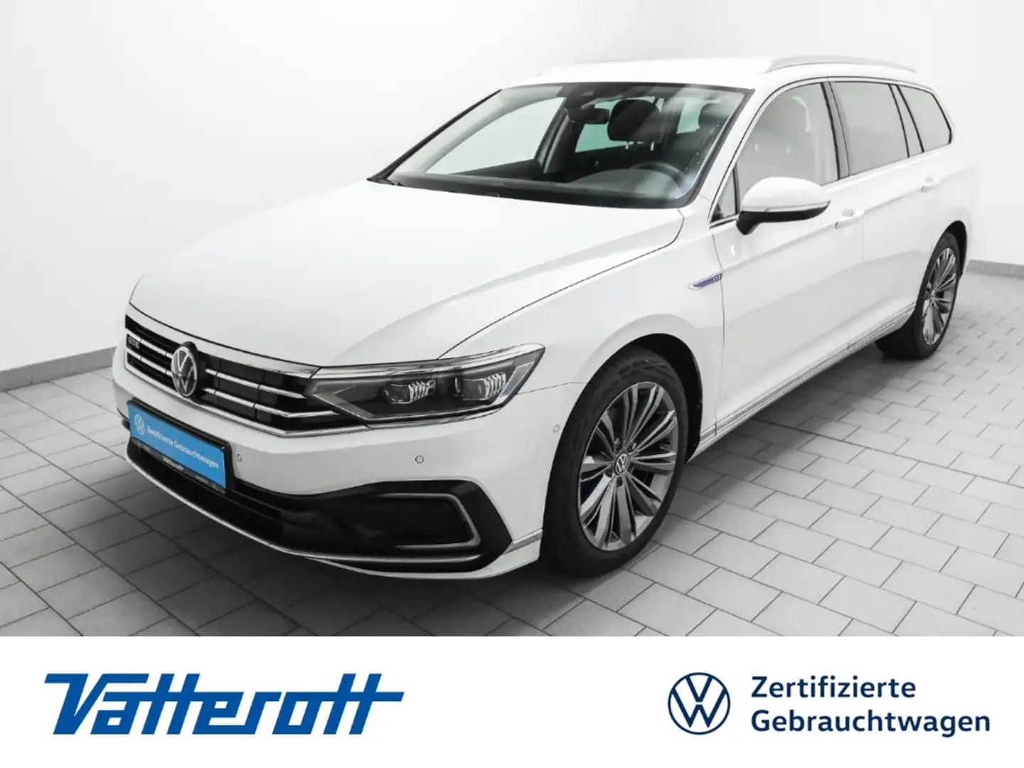 Volkswagen Passat Variant GTE AHK Winterräder IQ-Light Kamera digCockpit Weiß - 1