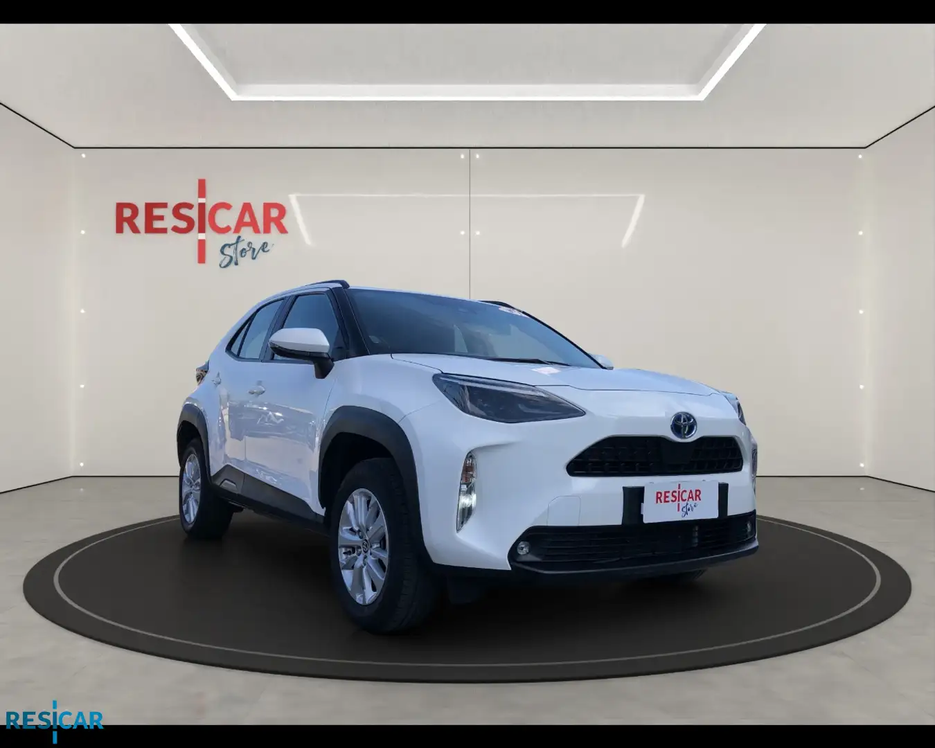 Toyota Yaris Cross 1.5 H Active Blanc - 1