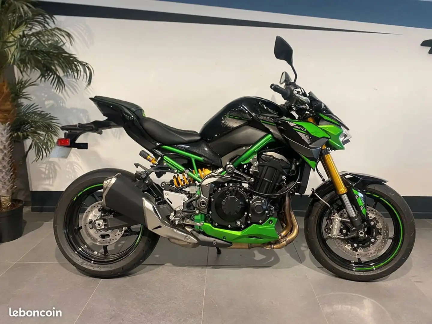 Kawasaki Z 900 Vert - 1