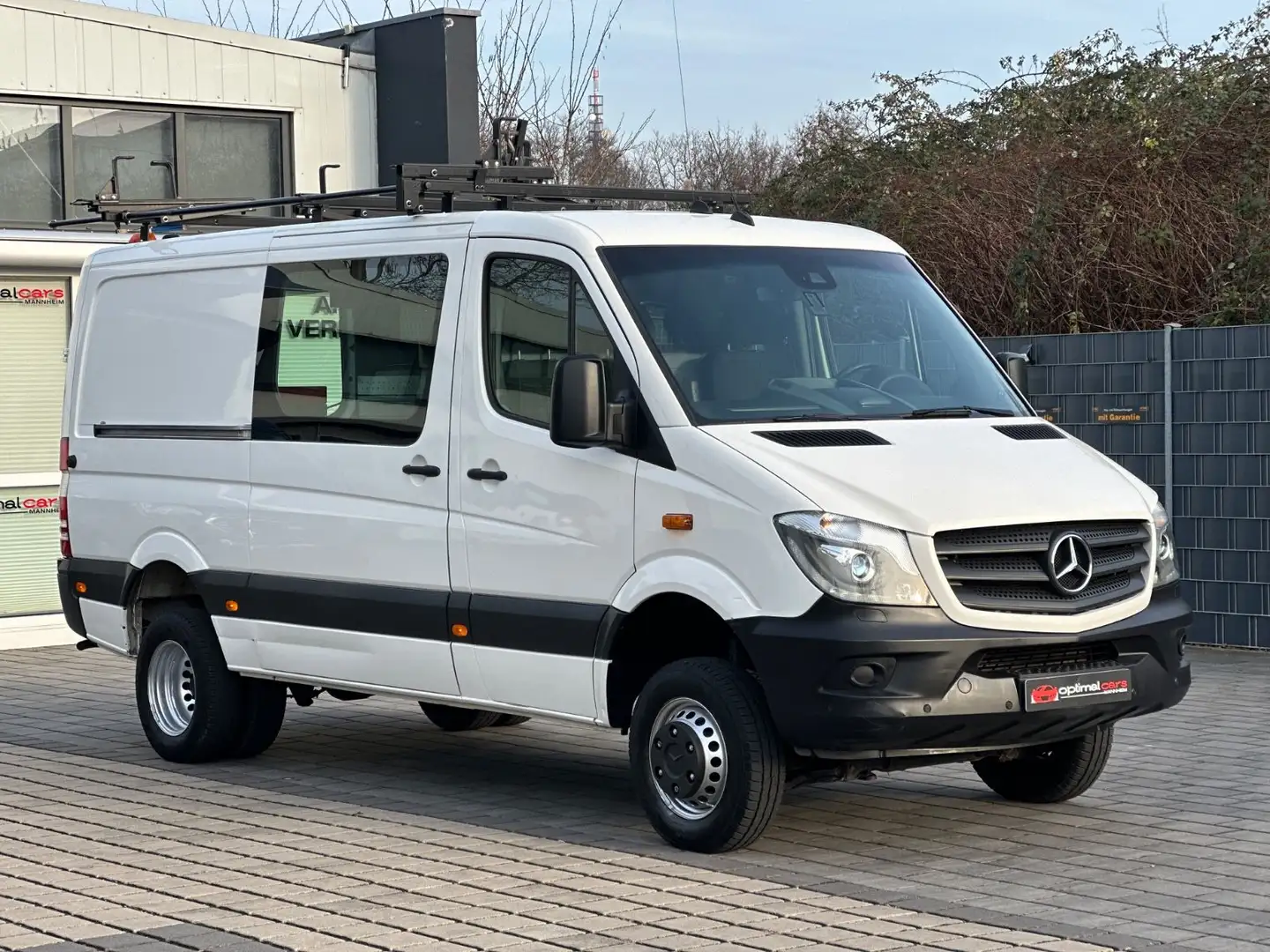 Mercedes-Benz Sprinter 519 CDI 4X4/Klima/Bi-Xenon/Sonderaufbau Weiß - 1