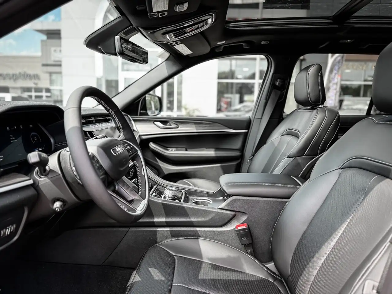 Jeep Grand Cherokee photo Jeep Grand Cherokee