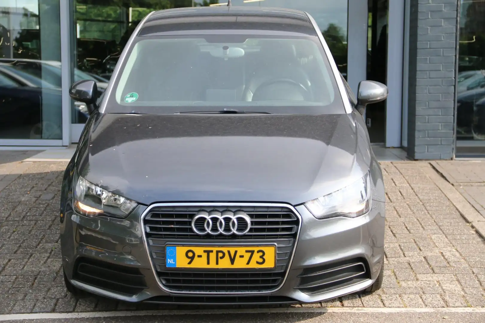 Audi A1 1.4 TFSI Ambition Pro Line Business AUTOMAAT! Gri - 2