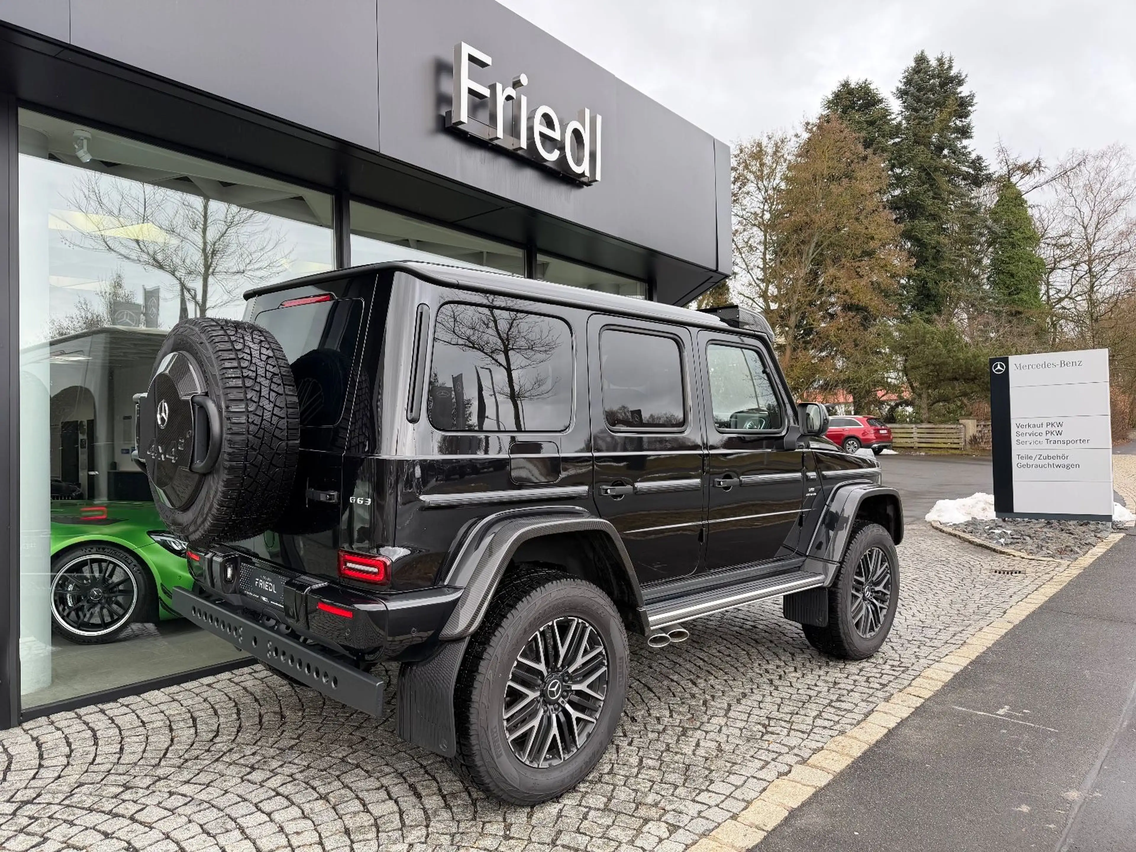Mercedes-Benz G 63 AMG 4x4, 1.Hand, 225 KM, Holzboden, TV — photo 6