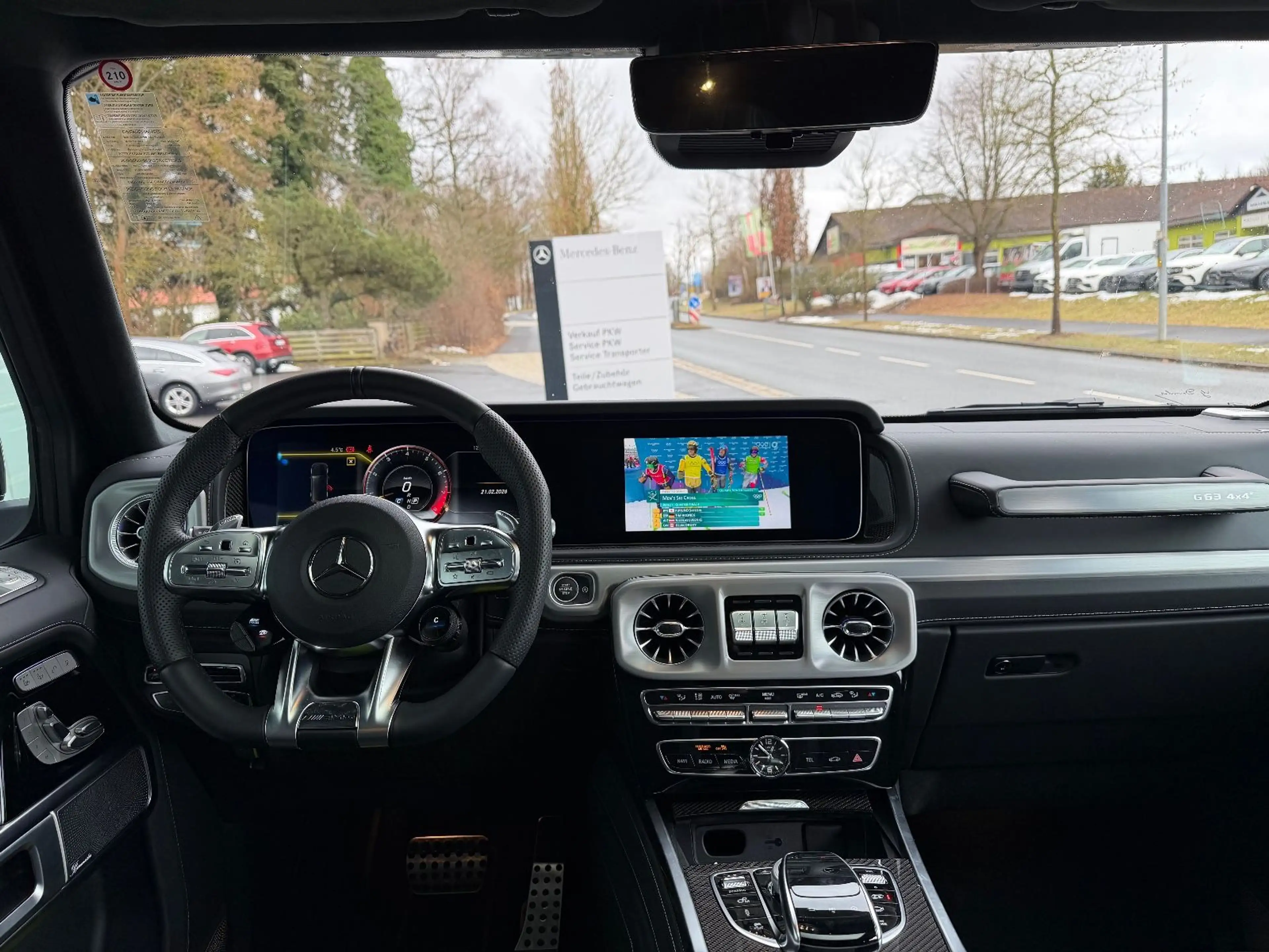 Mercedes-Benz G 63 AMG 4x4, 1.Hand, 225 KM, Holzboden, TV — photo 11