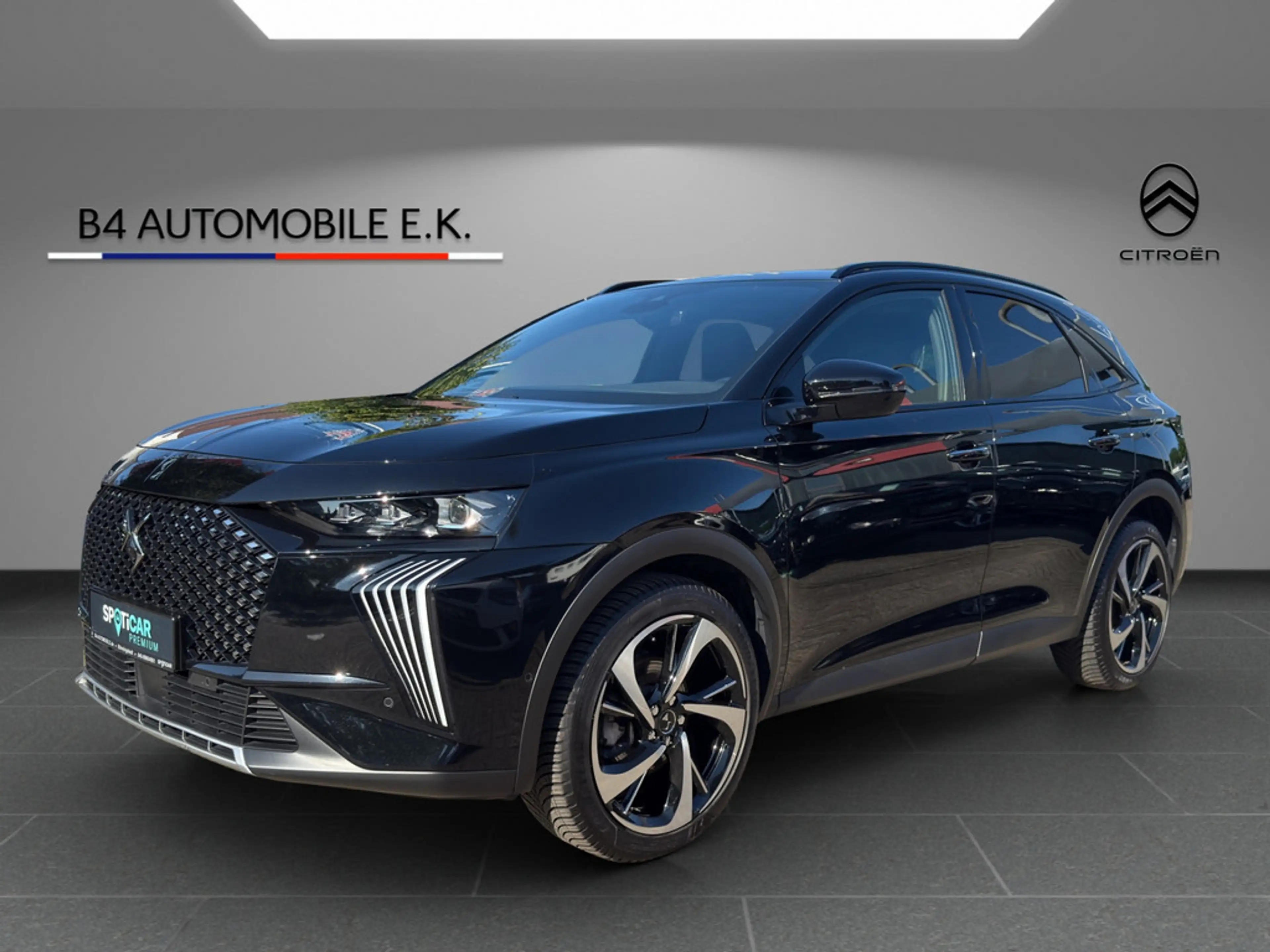 DS Automobiles DS 7 BlueHDI 130 Aut. OPERA LEDER Panoramadach