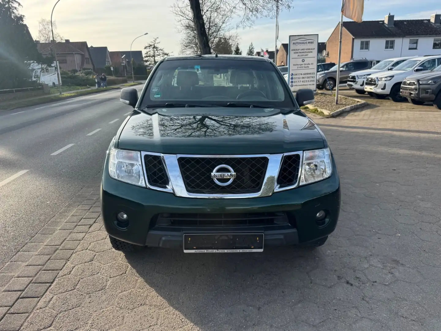 Nissan Navara Double Cab 4X4*Euro 5*BFGood Netto: 9.655 Vert - 2