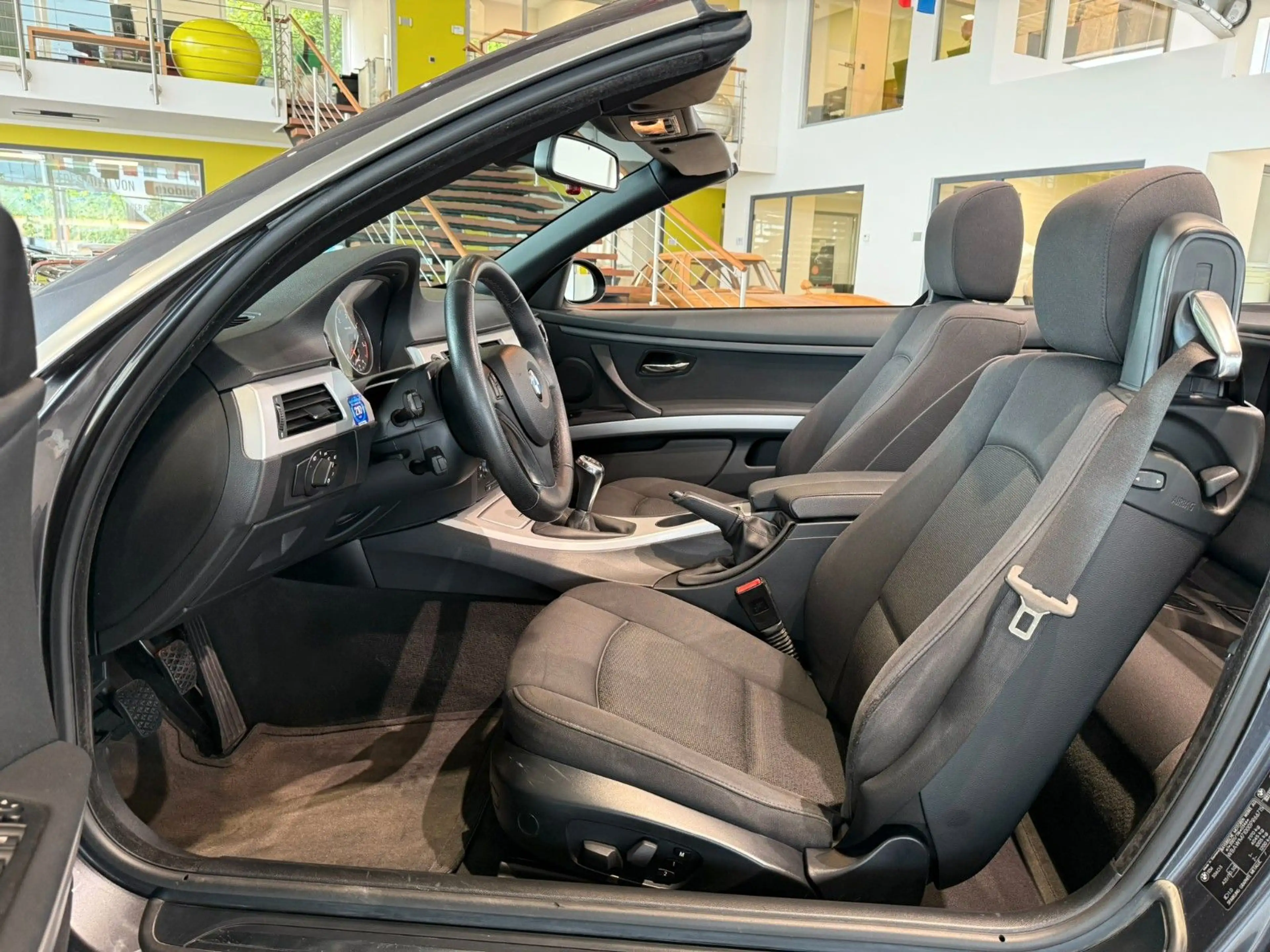 BMW 325 d Cabrio*Xenon*Klimaautomatik*ACC*PDC* — photo 12
