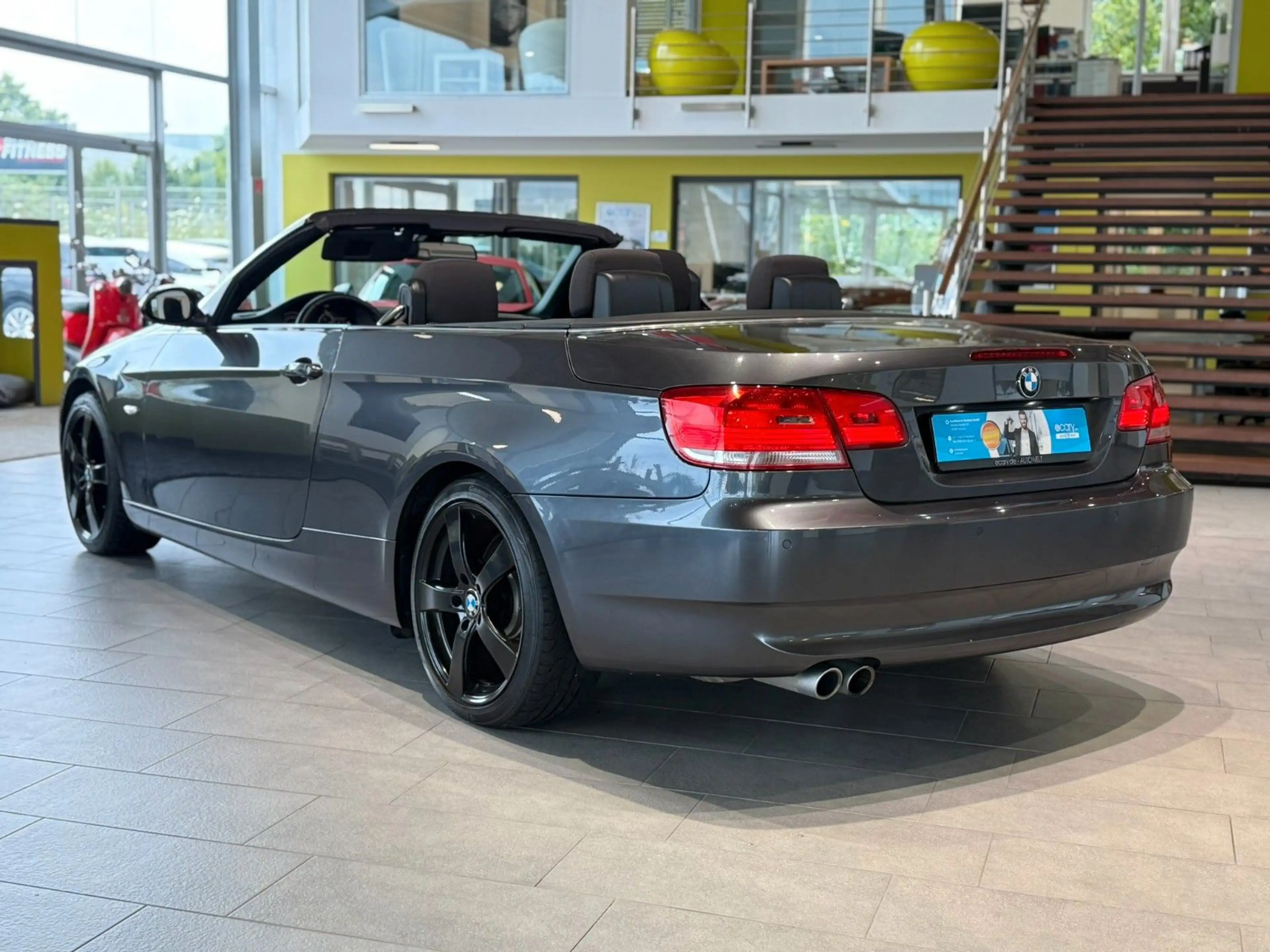 BMW 325 d Cabrio*Xenon*Klimaautomatik*ACC*PDC* — photo 3