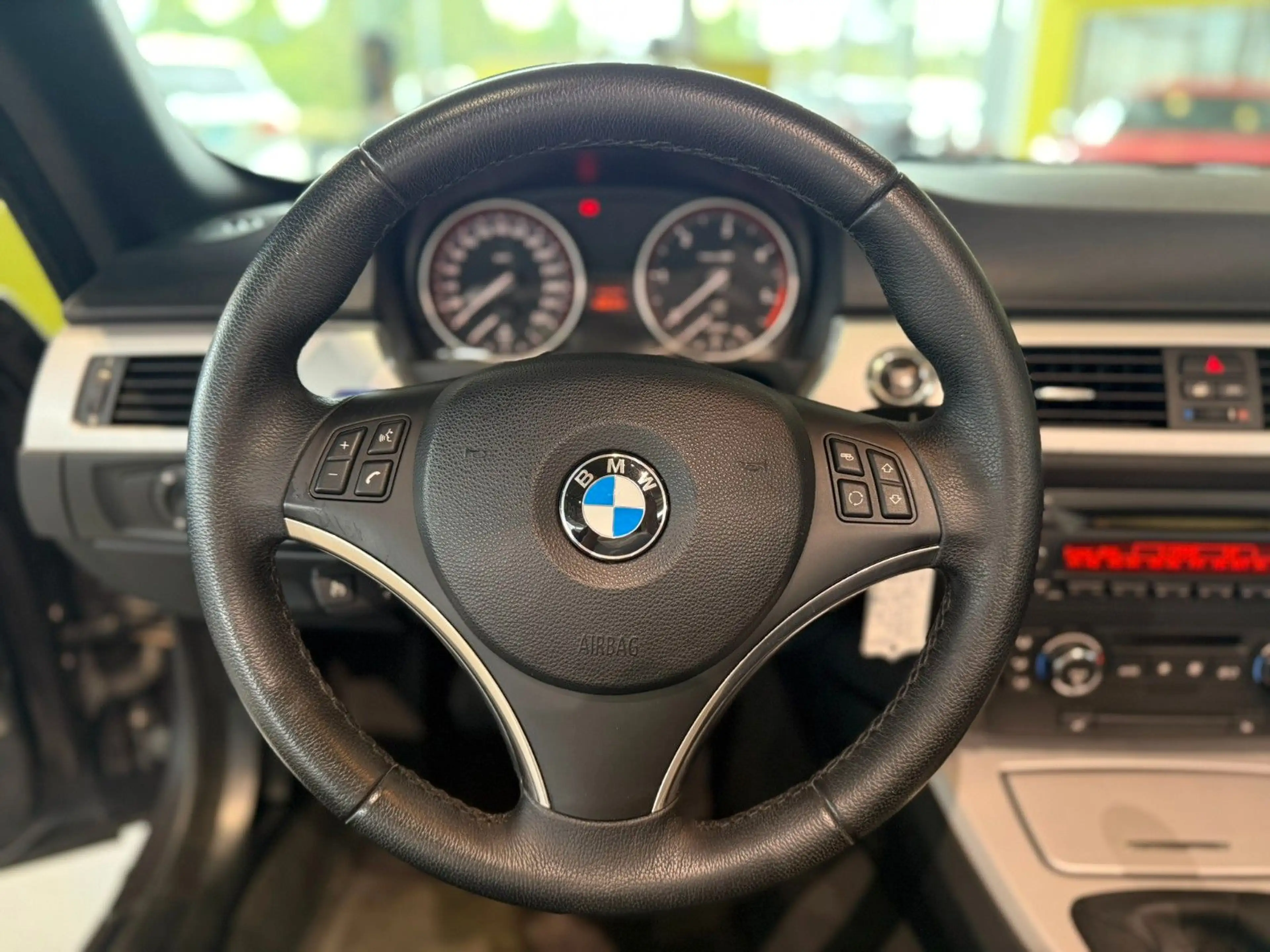 BMW 325 d Cabrio*Xenon*Klimaautomatik*ACC*PDC* — photo 13