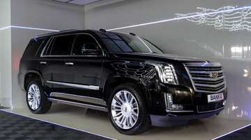 ESCALADE 6.2 V8 PLATINUM 7SEAT/BOSE/360/HUD/3xTV