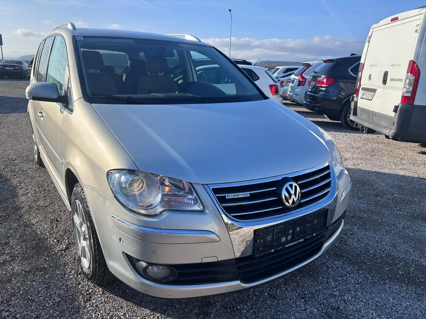 Volkswagen Touran Highline 1.9 / 7 Sitz. / 1. Besitz / Pickerl Neu Beige - 1