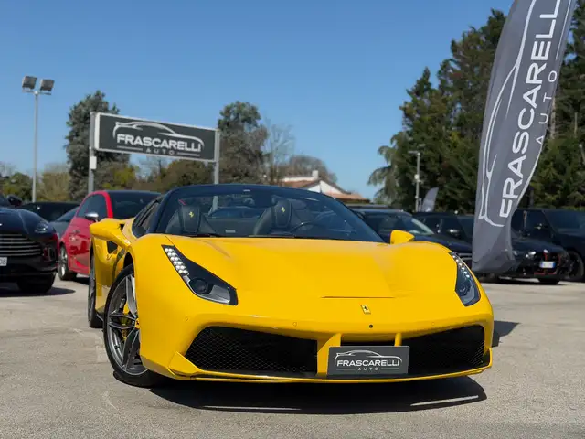 Ferrari 488 Spider /PACK CARBON/LIFT/UNICA!!!!!DISPLAY PASSEG