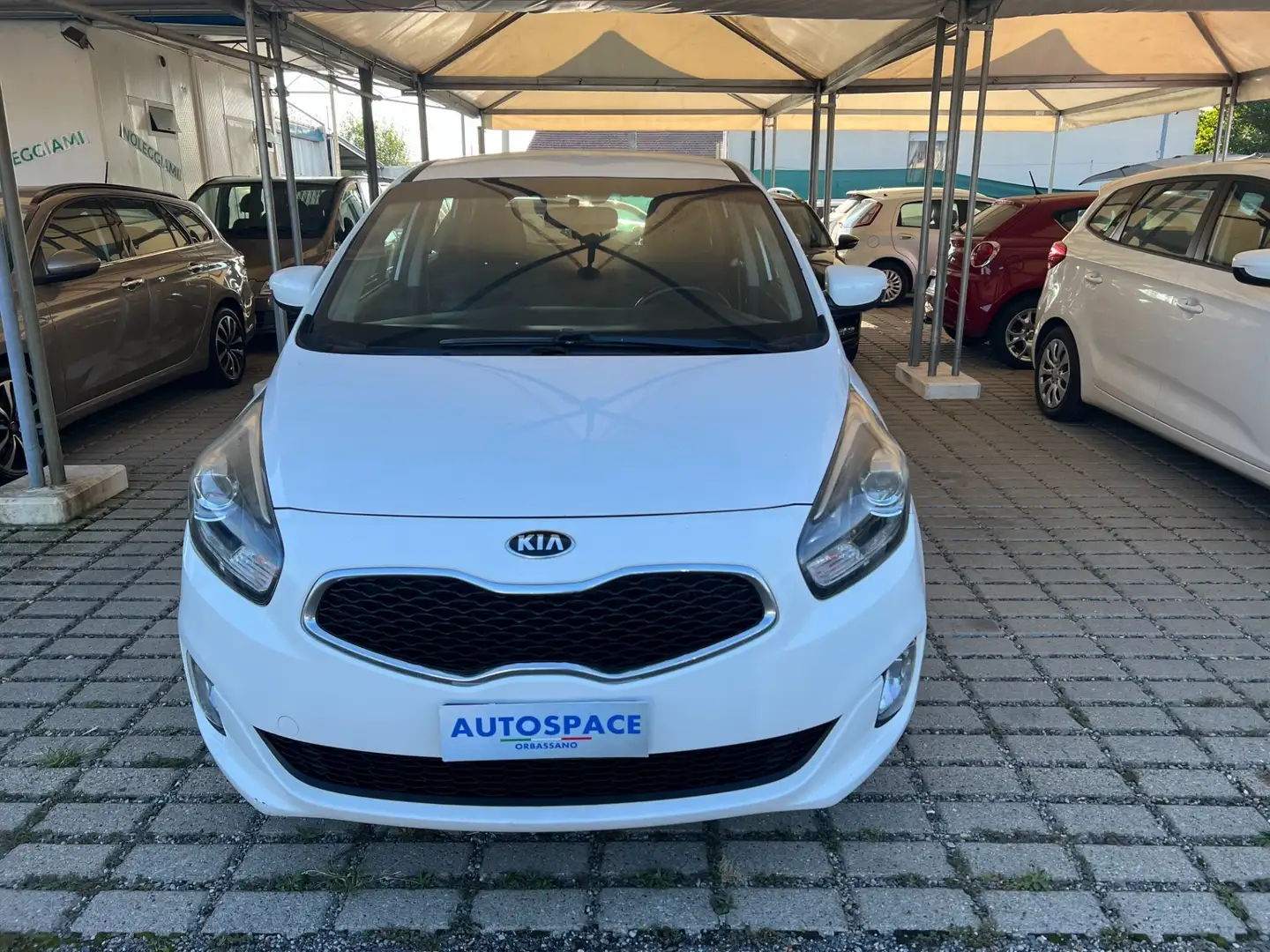 Kia Carens 1.7 CRDi 115 CV Class Wit - 2