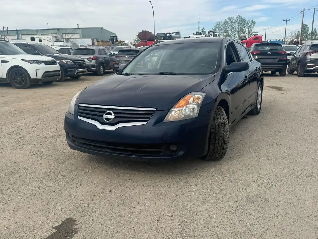 Nissan Altima снимка Nissan Altima