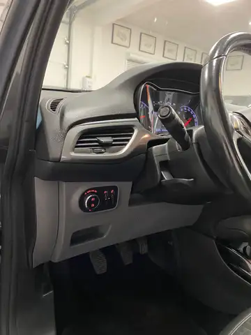 Opel Corsa view 9