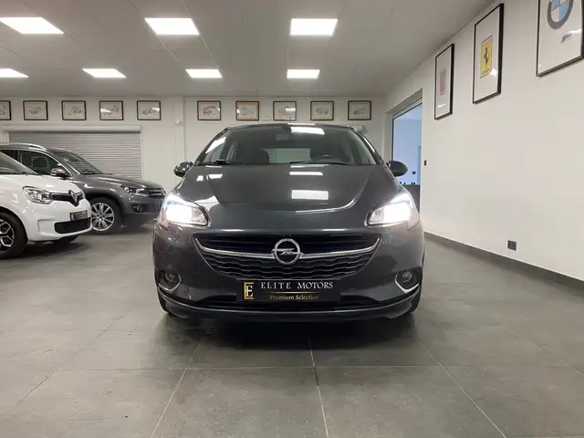 Opel Corsa view 2