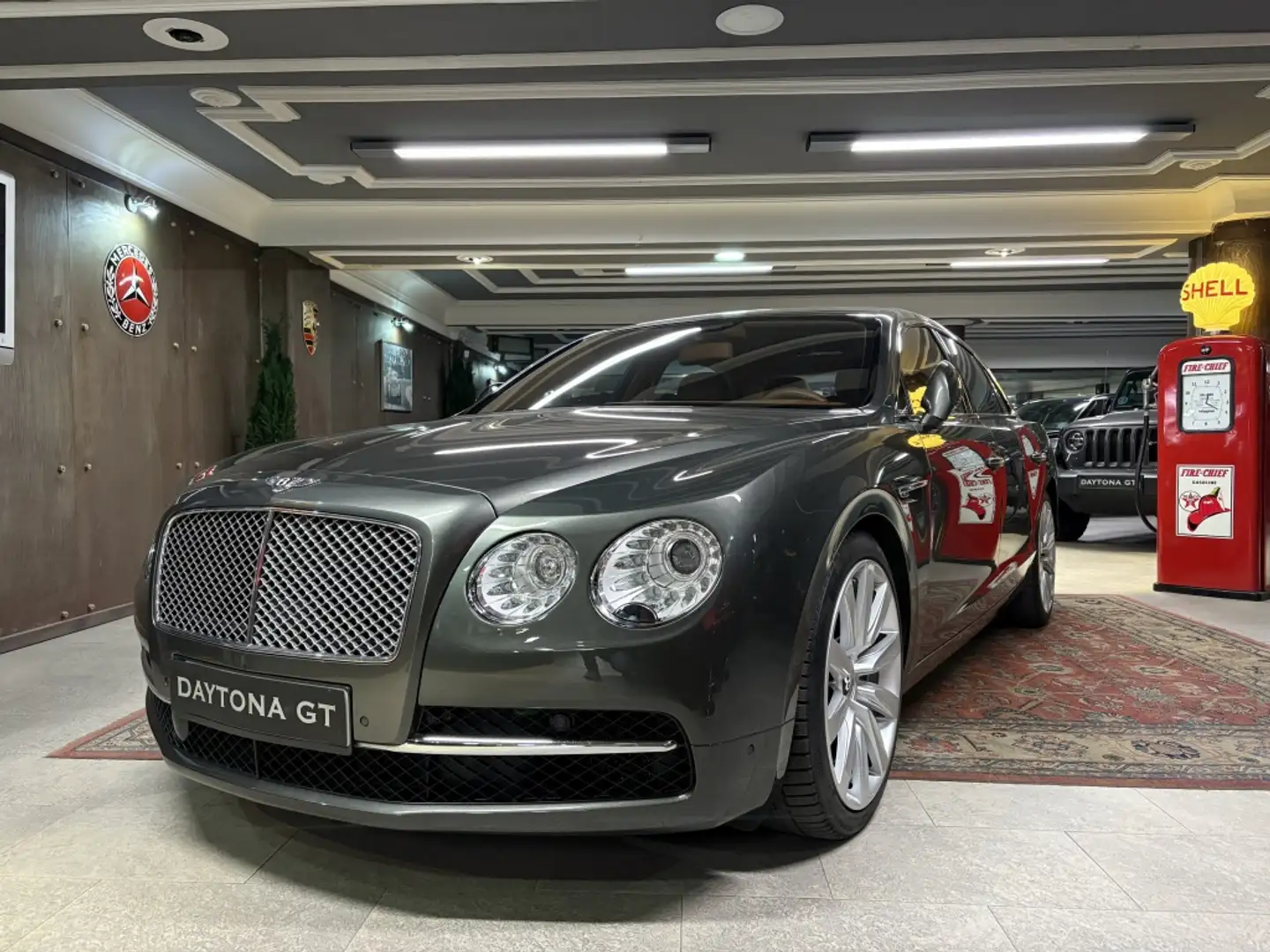 Bentley Flying Spur Mulliner 625 Szary - 1