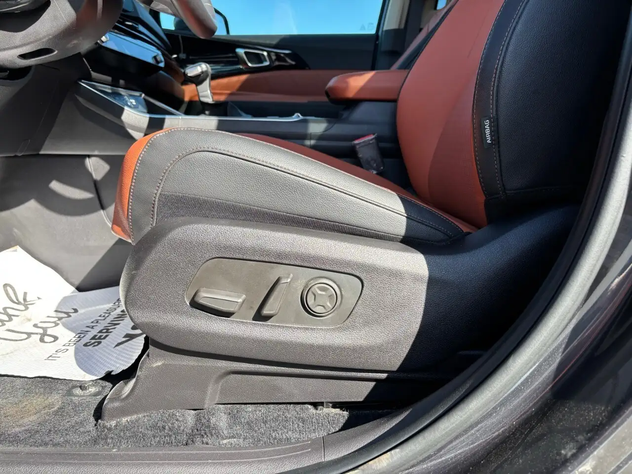 Kia Carnival снимка Kia Carnival