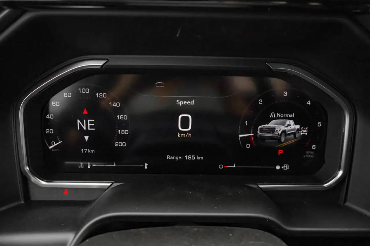 GMC Sierra 1500 снимка GMC Sierra 1500