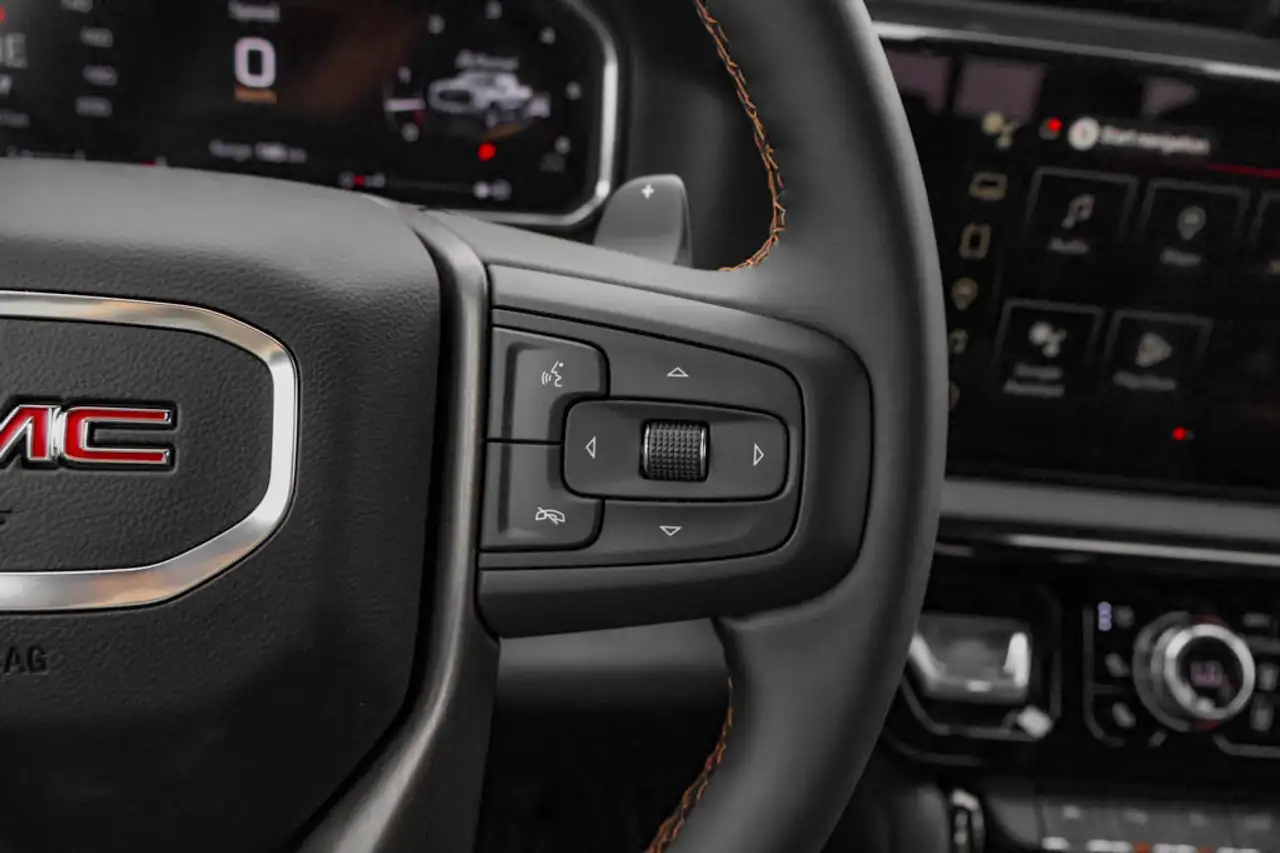 GMC Sierra 1500 снимка GMC Sierra 1500
