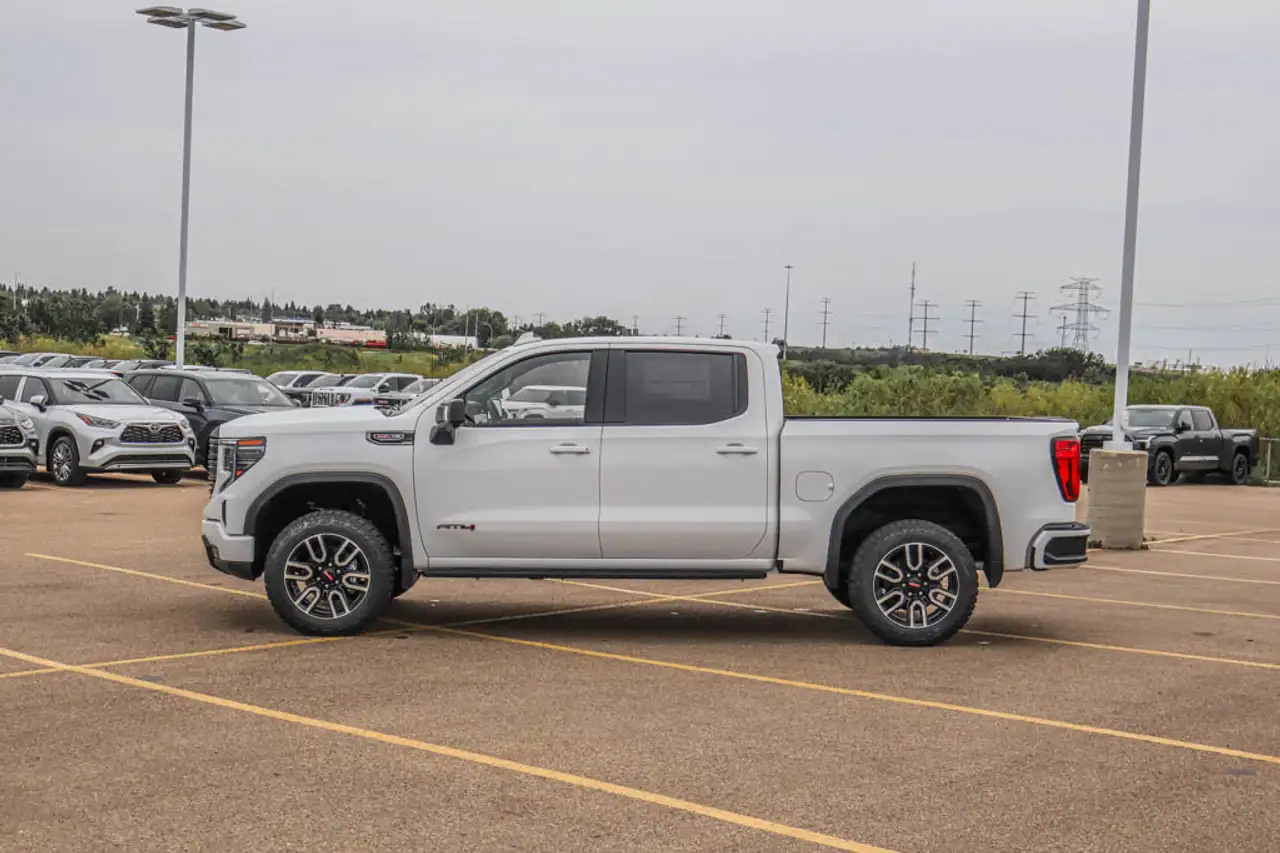 GMC Sierra 1500 снимка GMC Sierra 1500