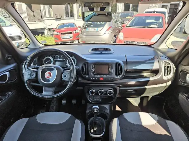 Fiat 500l view 8