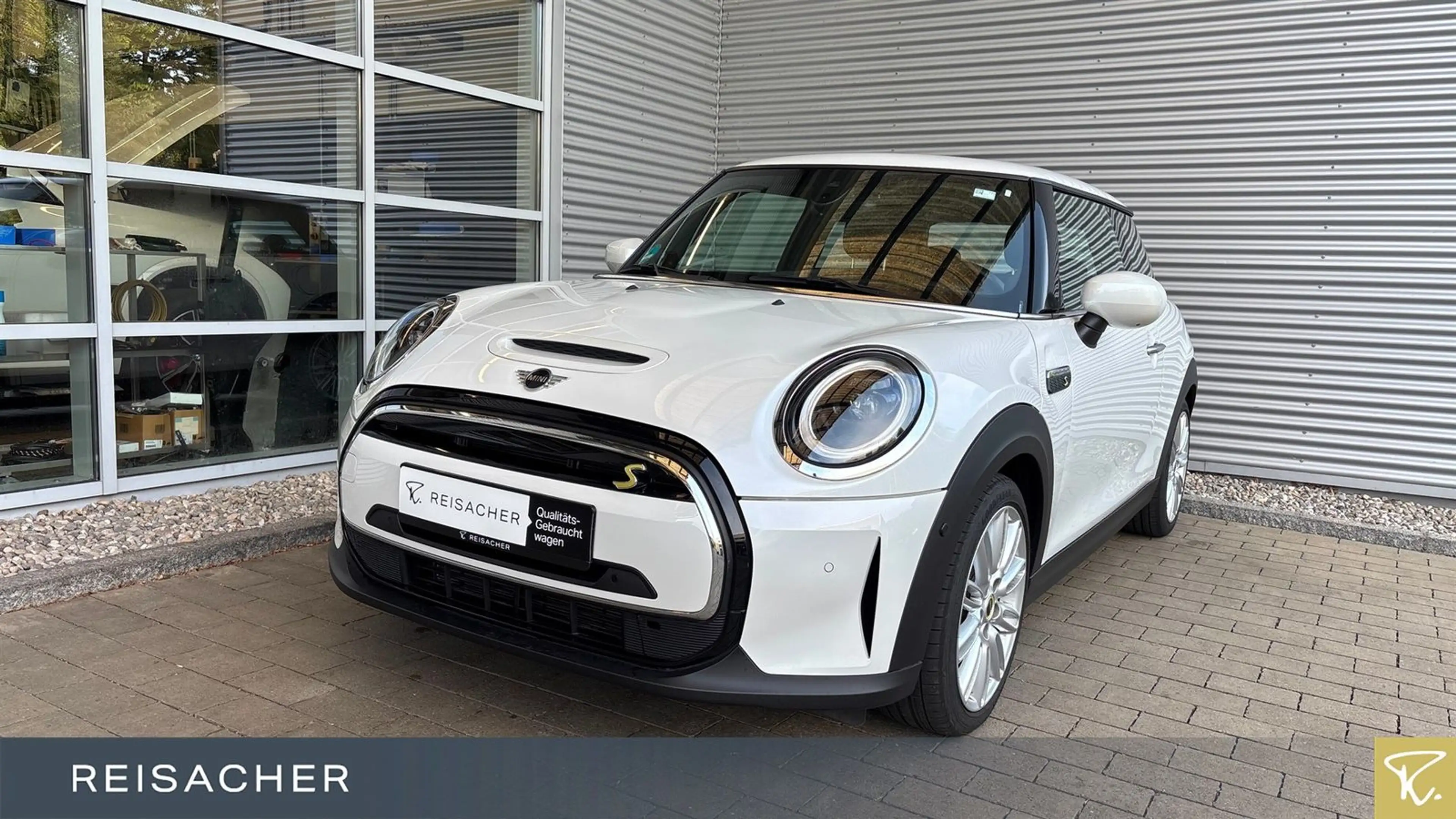 MINI Cooper SE A Yours-Trim,Pano,Navi,LM,Leder,Autom