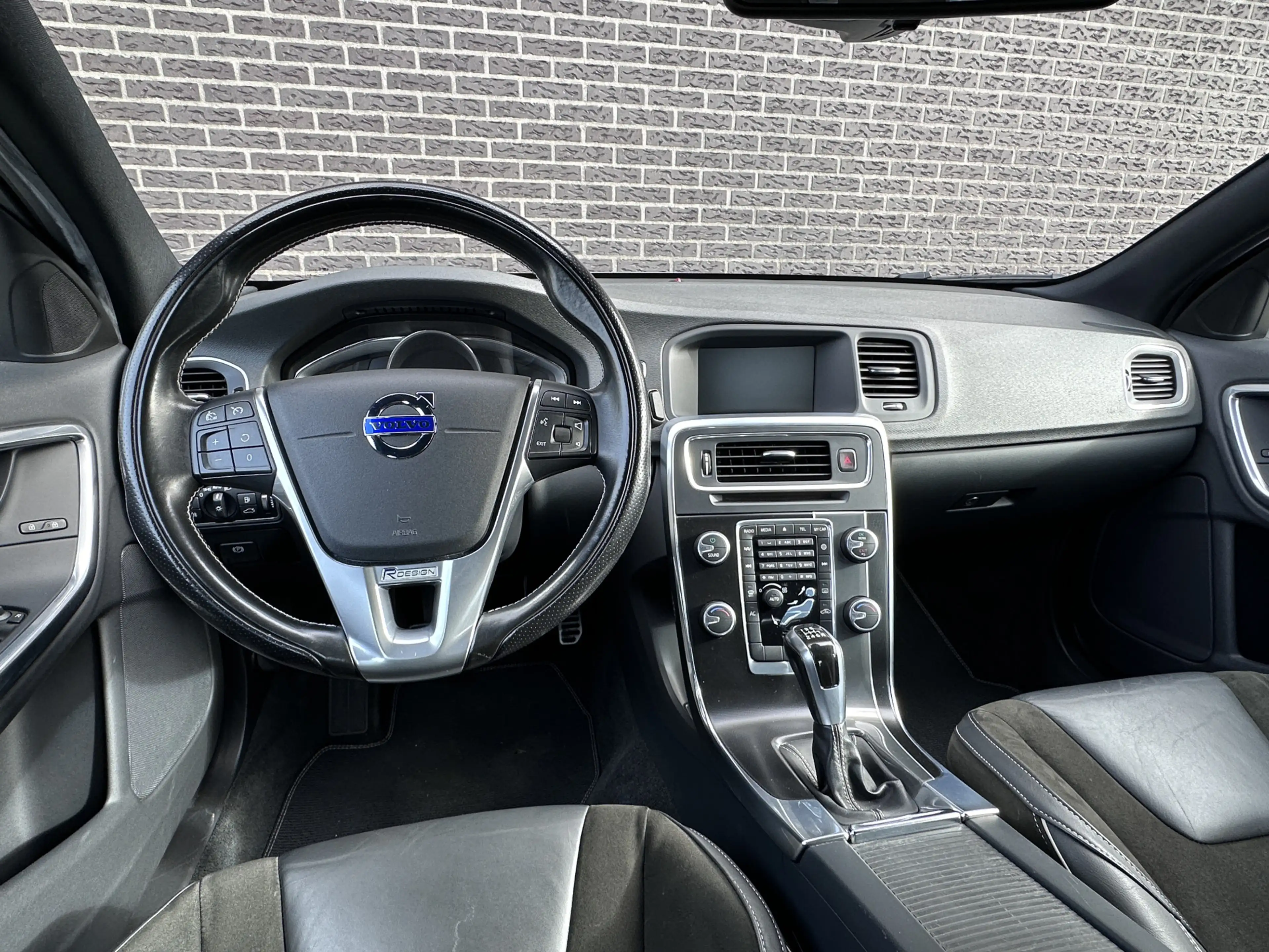 Volvo S60 2.0 D2 R-Design | Radio | Navigatie | Climate Cont — photo 10