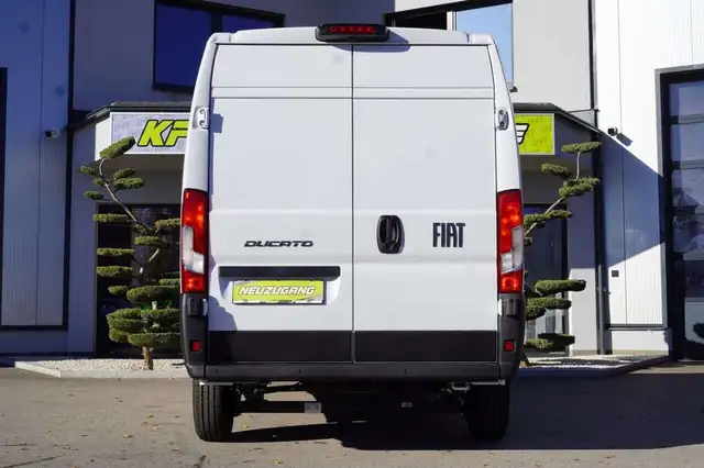 Fiat Ducato view 5