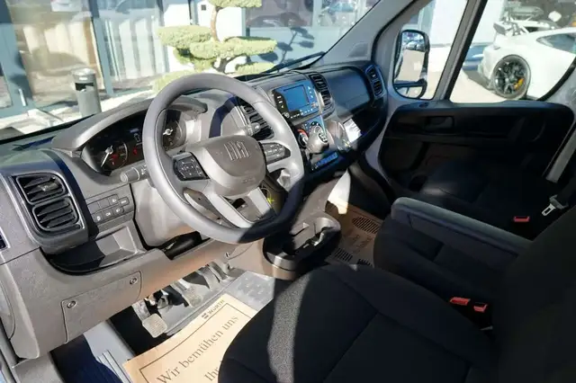 Fiat Ducato view 13