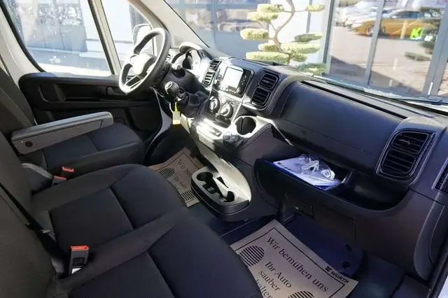 Fiat Ducato view 19