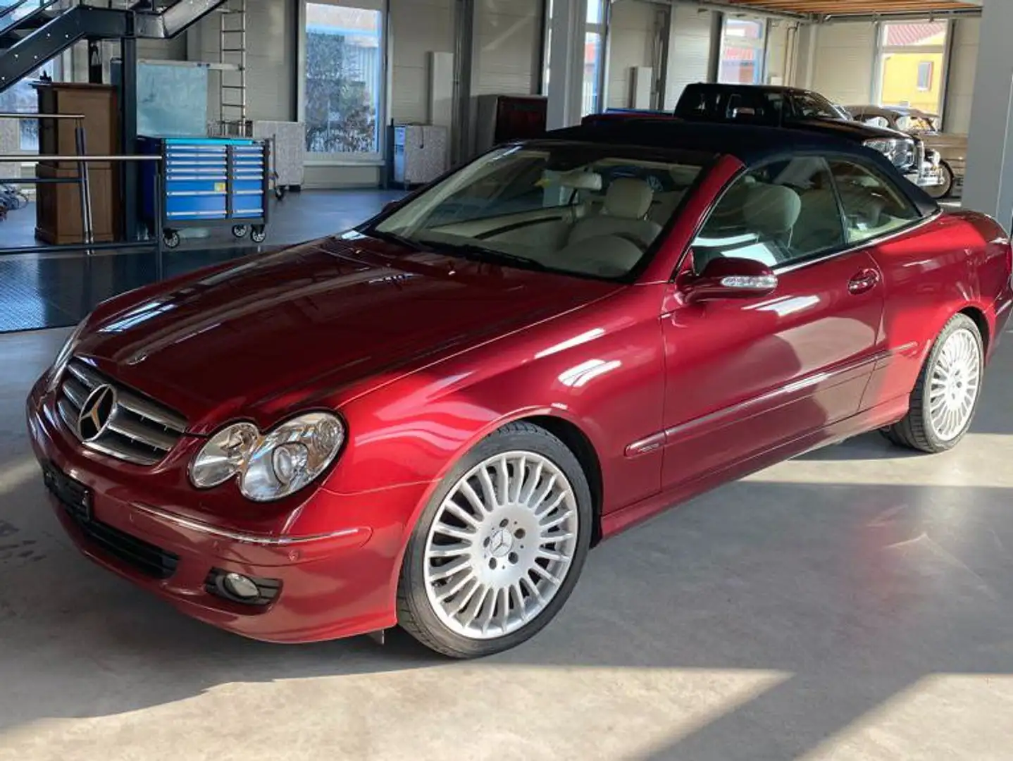 Mercedes-Benz CLK 280 Cabriolet Rot - 1