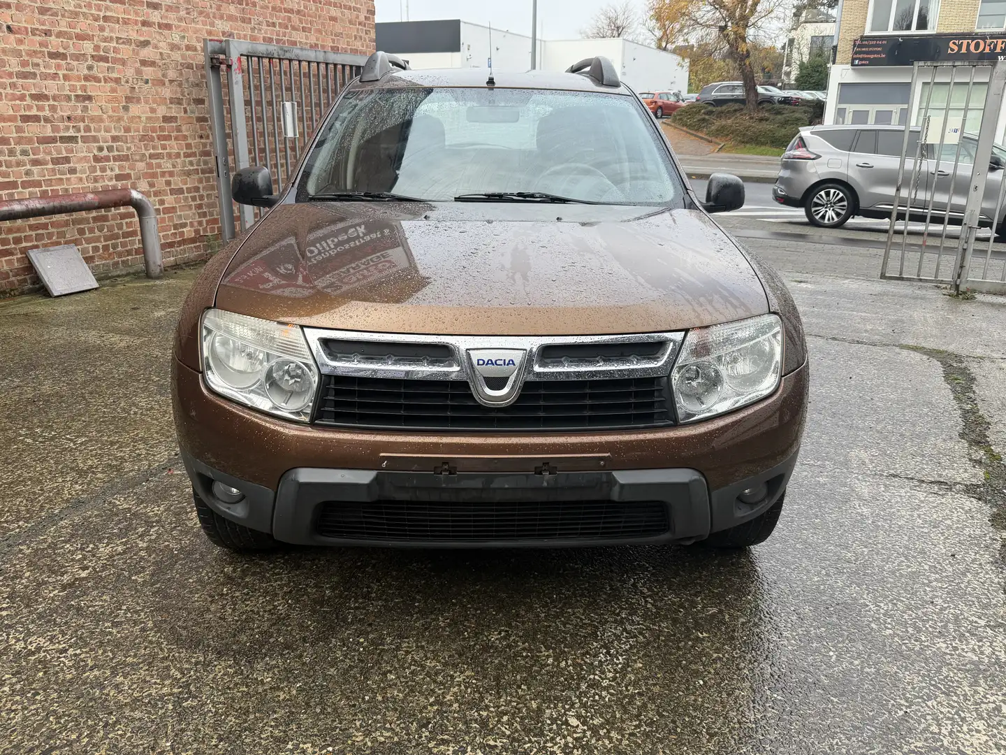 Dacia Duster 1.5 dCi 4x2 Ambiance Brun - 2