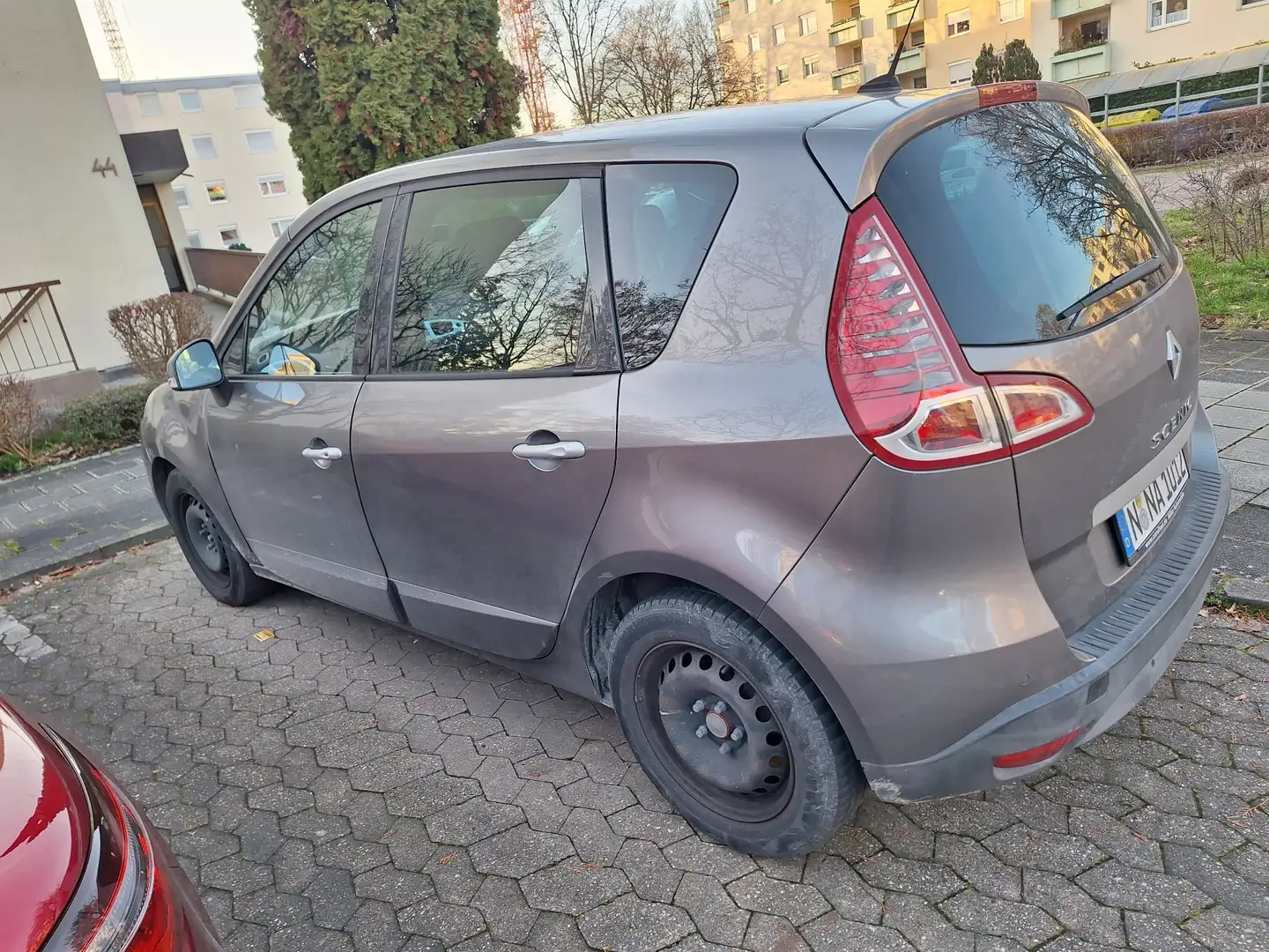 Renault Scenic 2.0 16V 140 CVT Dynamique - 2