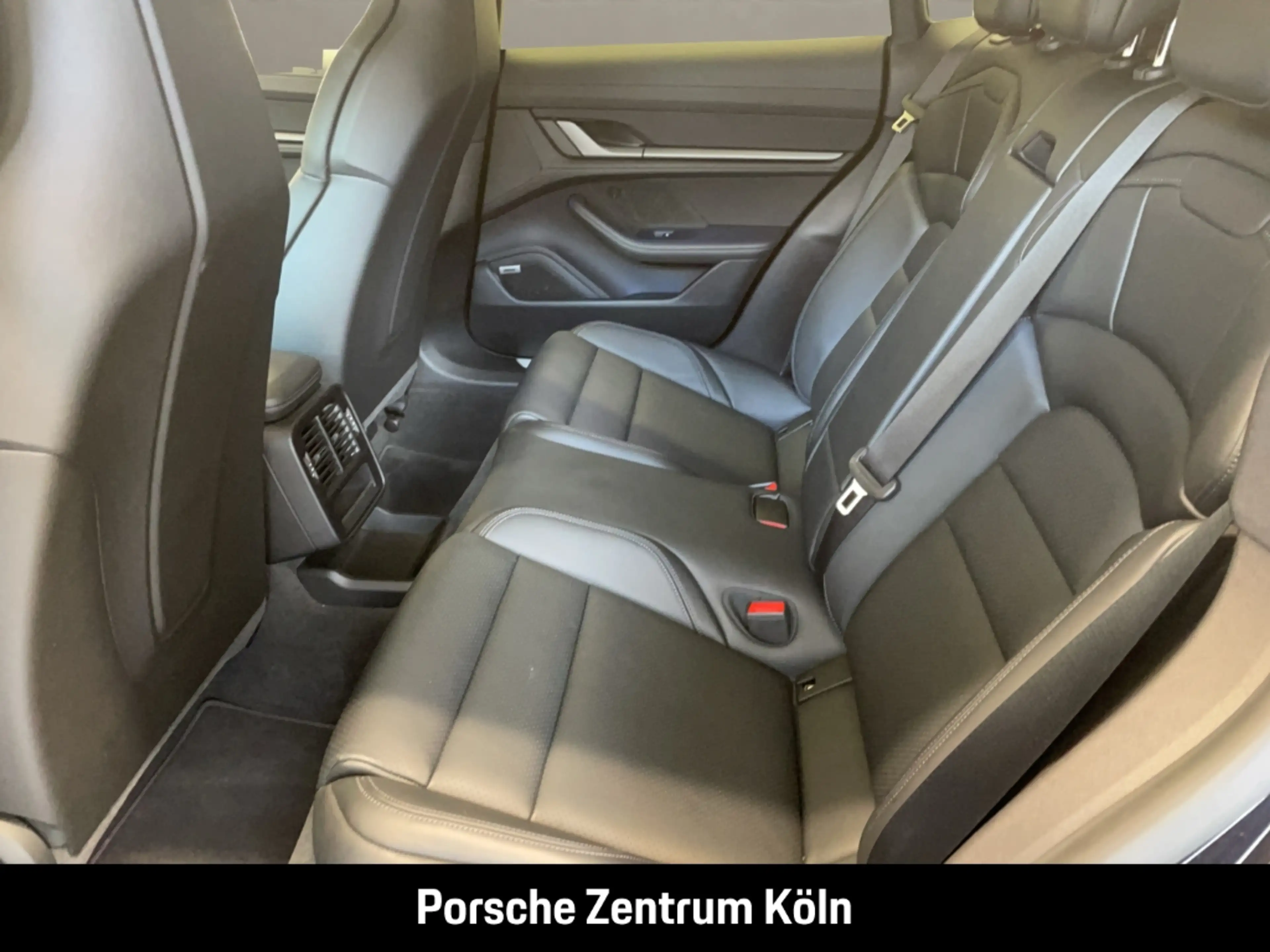 Porsche Taycan 4S Cross Turismo LED-Matrix BOSE 21-Zoll — photo 23