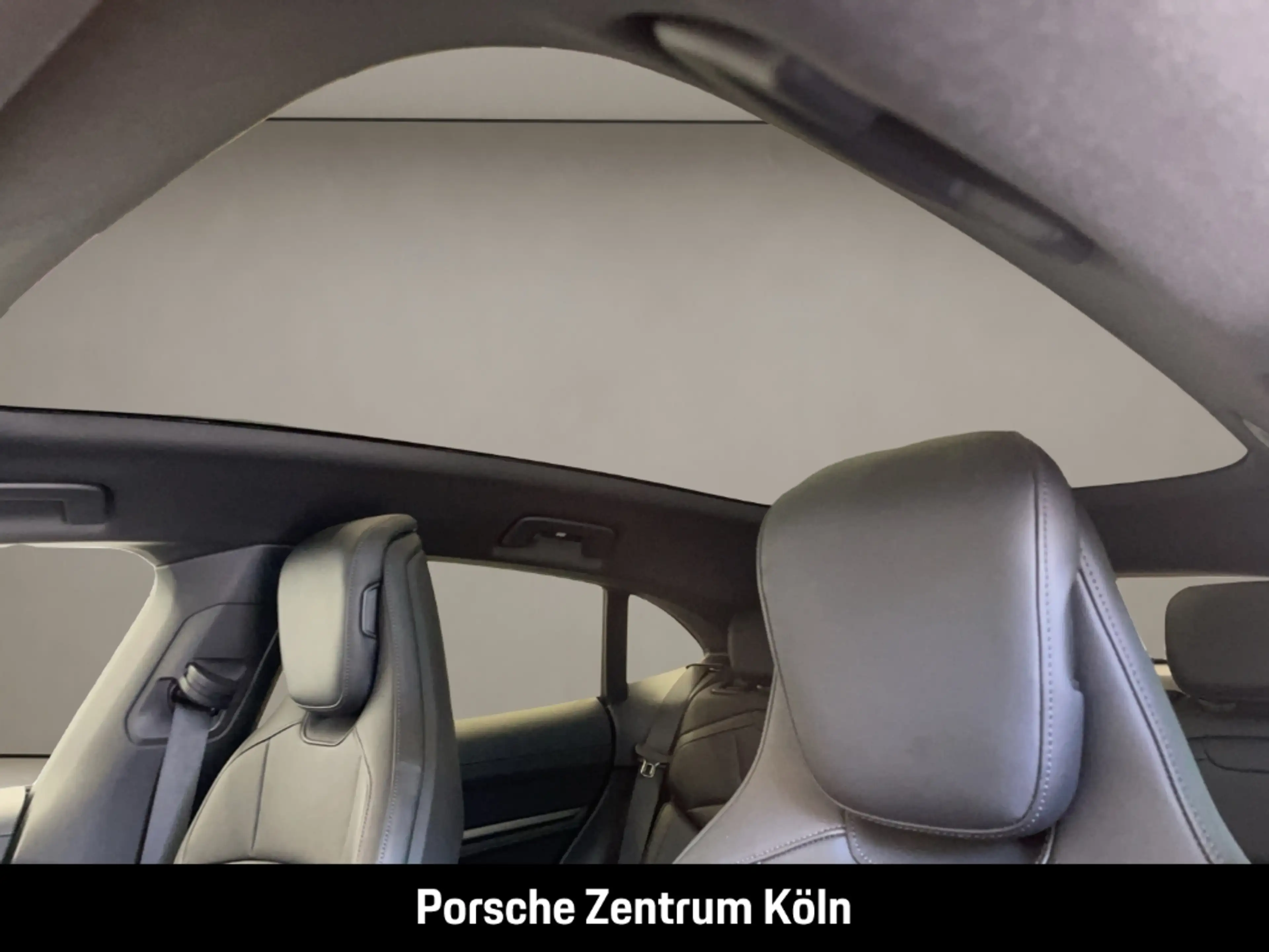 Porsche Taycan 4S Cross Turismo LED-Matrix BOSE 21-Zoll — photo 24