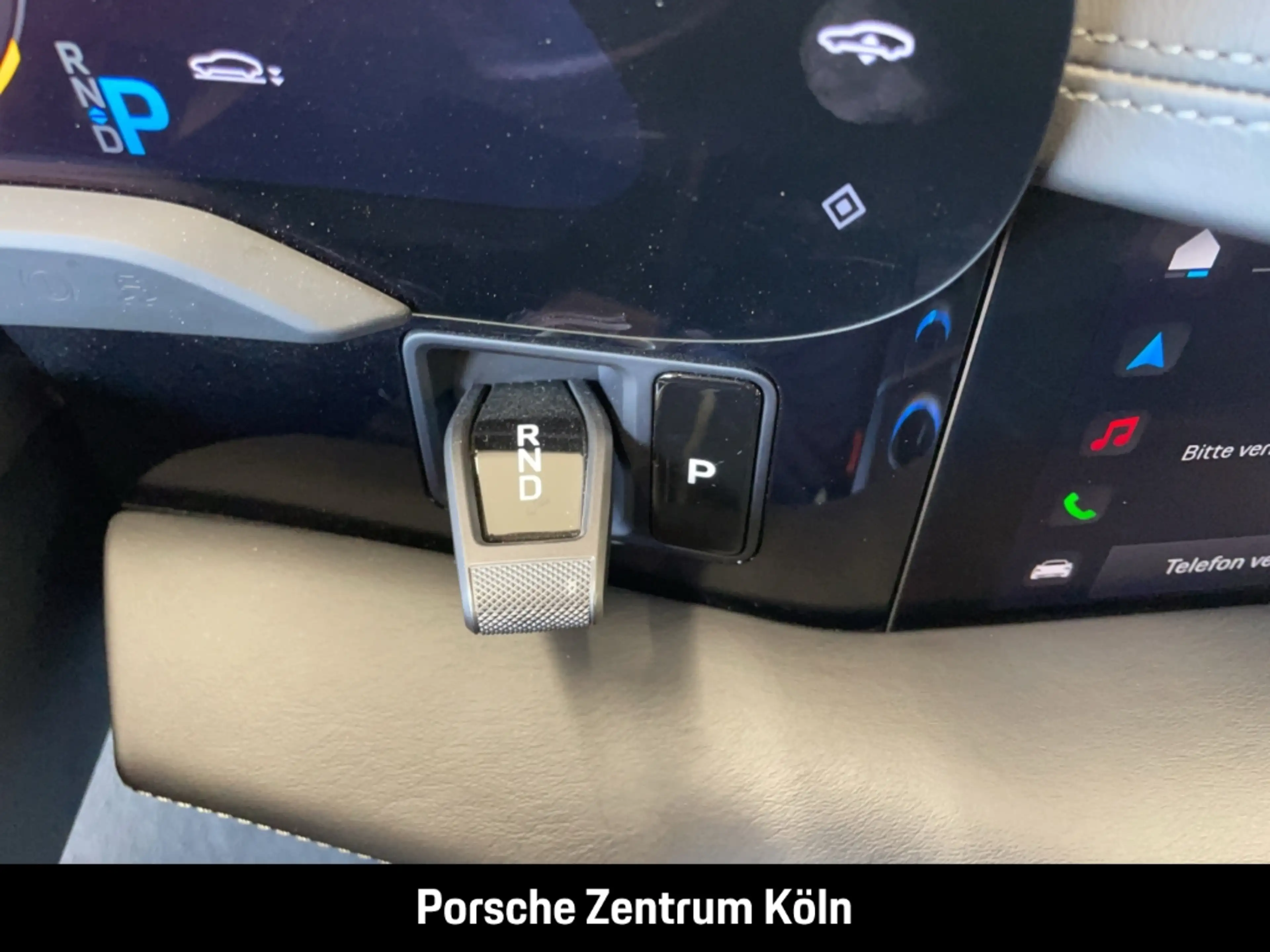 Porsche Taycan 4S Cross Turismo LED-Matrix BOSE 21-Zoll — photo 26