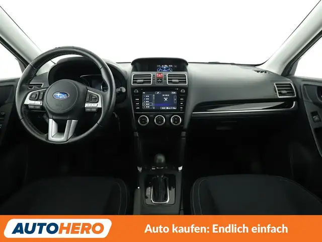 Subaru Forester view 12
