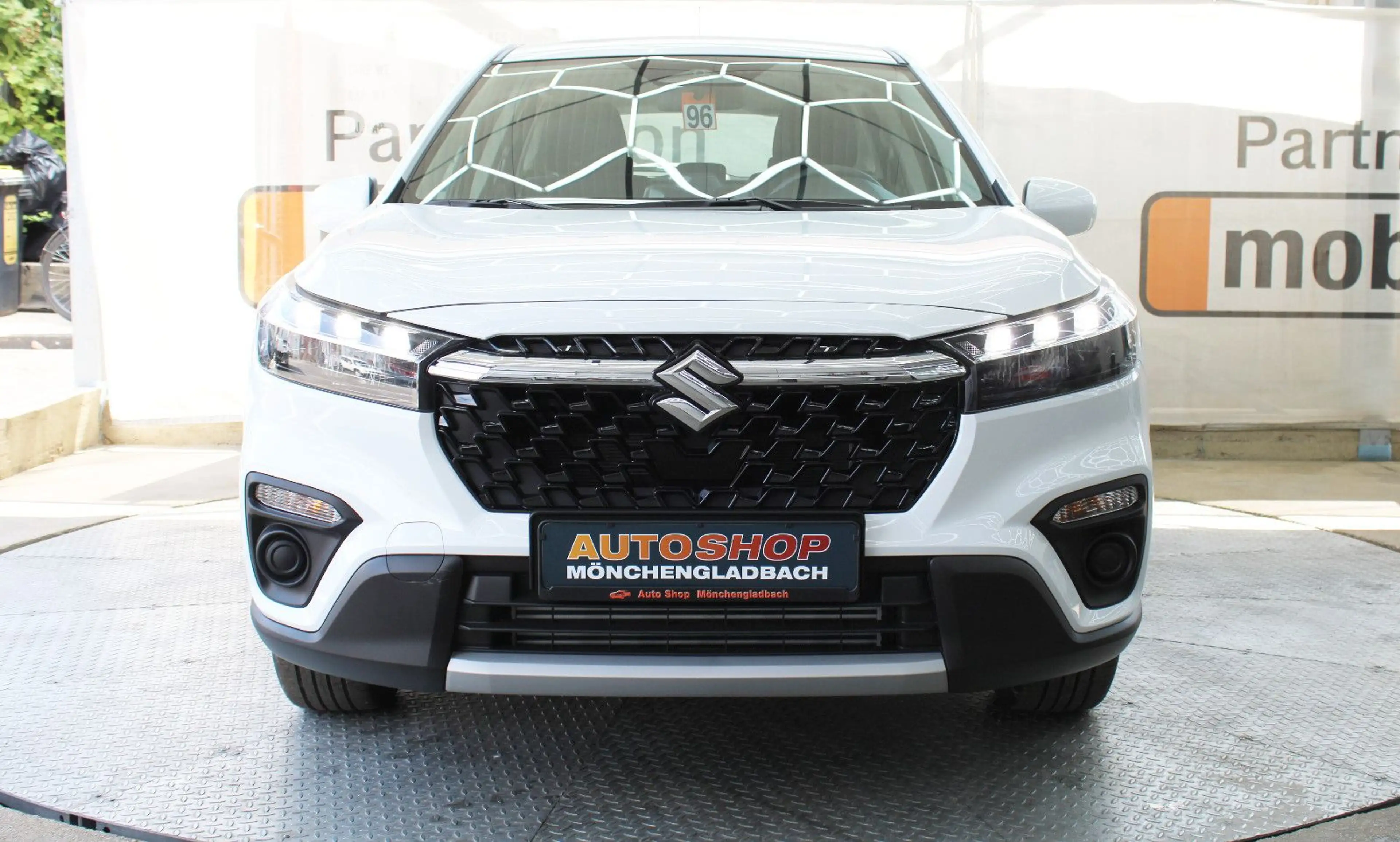 Suzuki SX4 S-Cross *Tageszulassung* *Mildhybrid* — photo 14