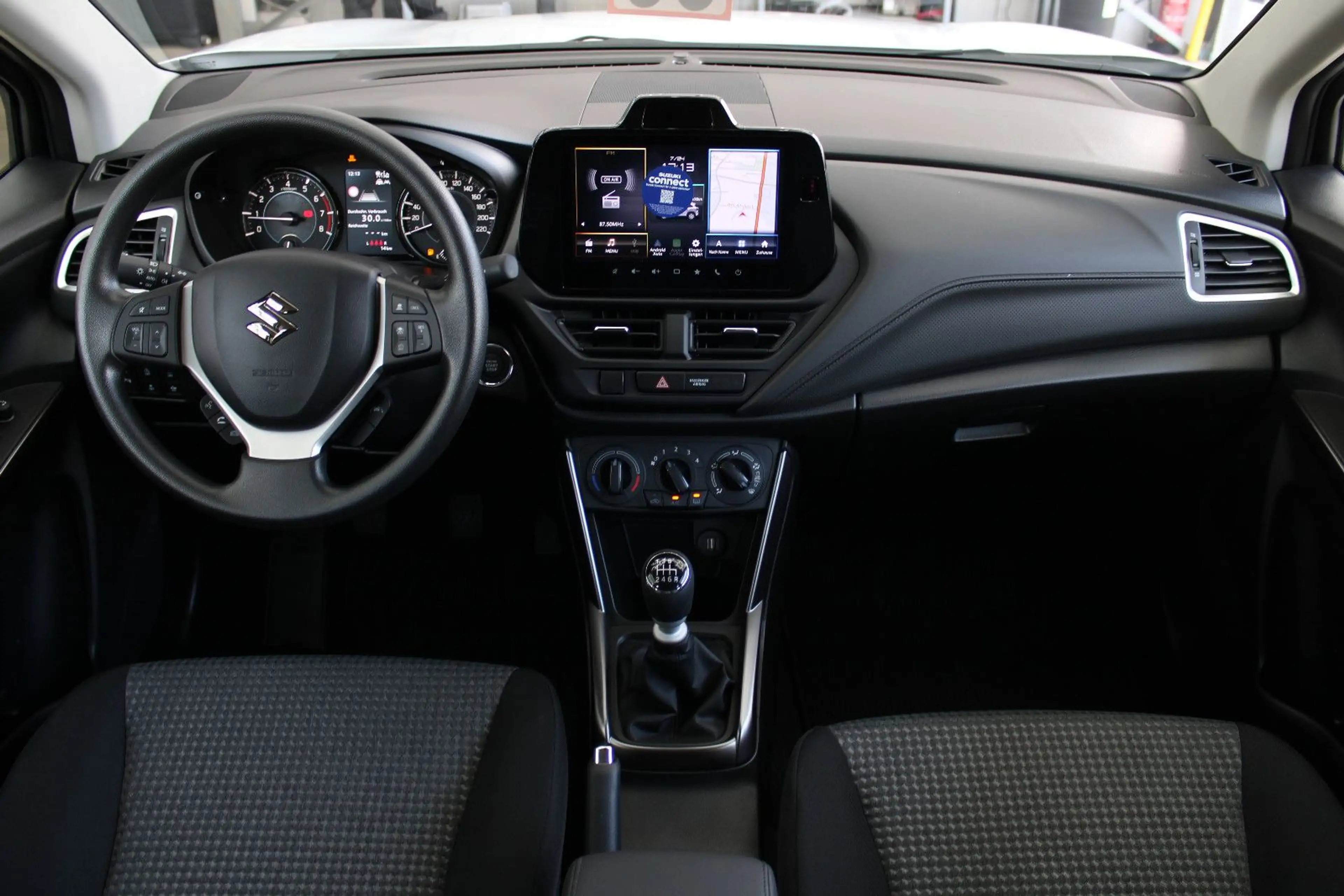 Suzuki SX4 S-Cross *Tageszulassung* *Mildhybrid* — photo 15