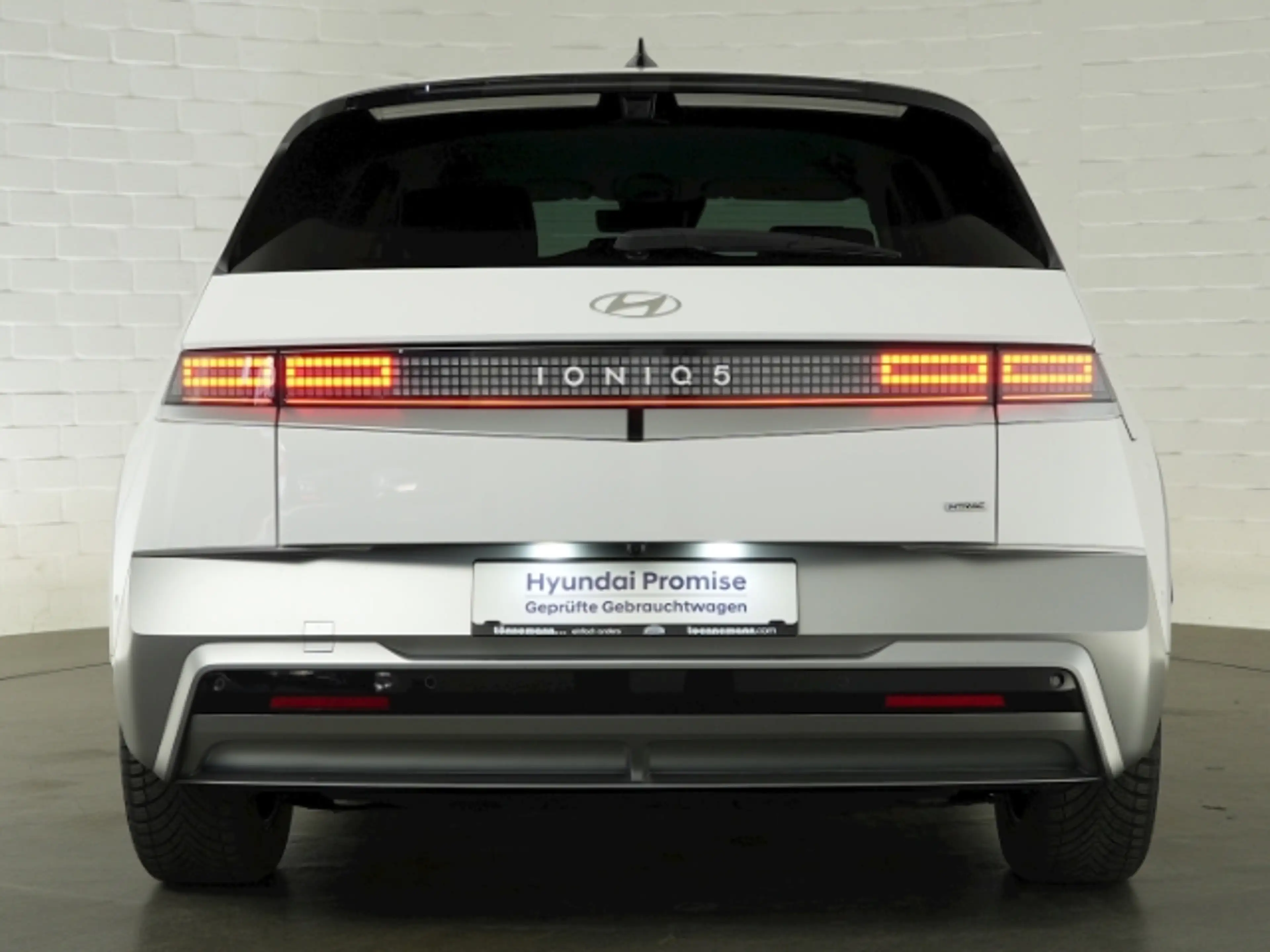 Hyundai IONIQ 5 FACELIFT UNIQ 84kWH 4WD+LED MATRIX+NAVI+360 GRAD K — photo 5